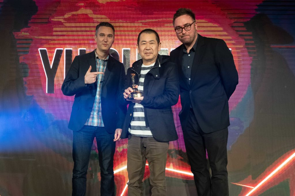 Alex Ward and Yu Suzuki at The 2019 Golden Joysticks arcade racing